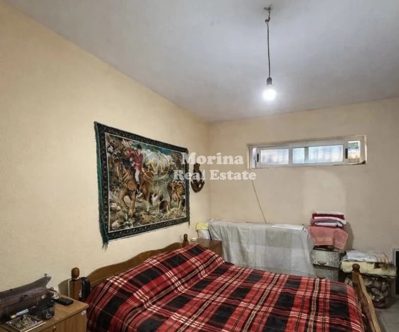 Shitje | Apartament 2 + 1 & Dyqan | QSUT | 230000 € 4