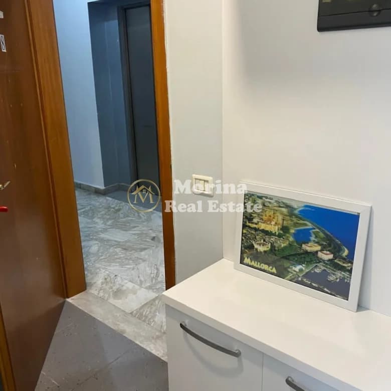 Qera | Garsoniere | Rruga e Kavajës | 400 €/muaj 2