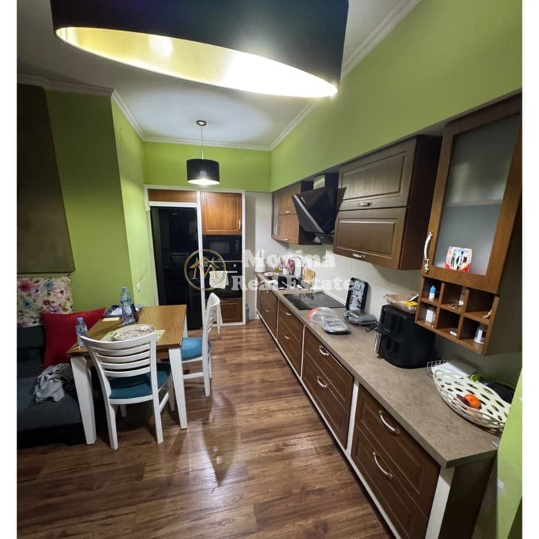Shitje | Apartament 2 + 1 | Stadiumi Dinamo | 385000 € 3