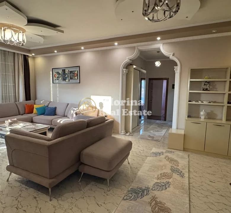 Qera | Shtëpi private 2 + 1 | Rruga Njazi Meka | 500 €/muaj 2