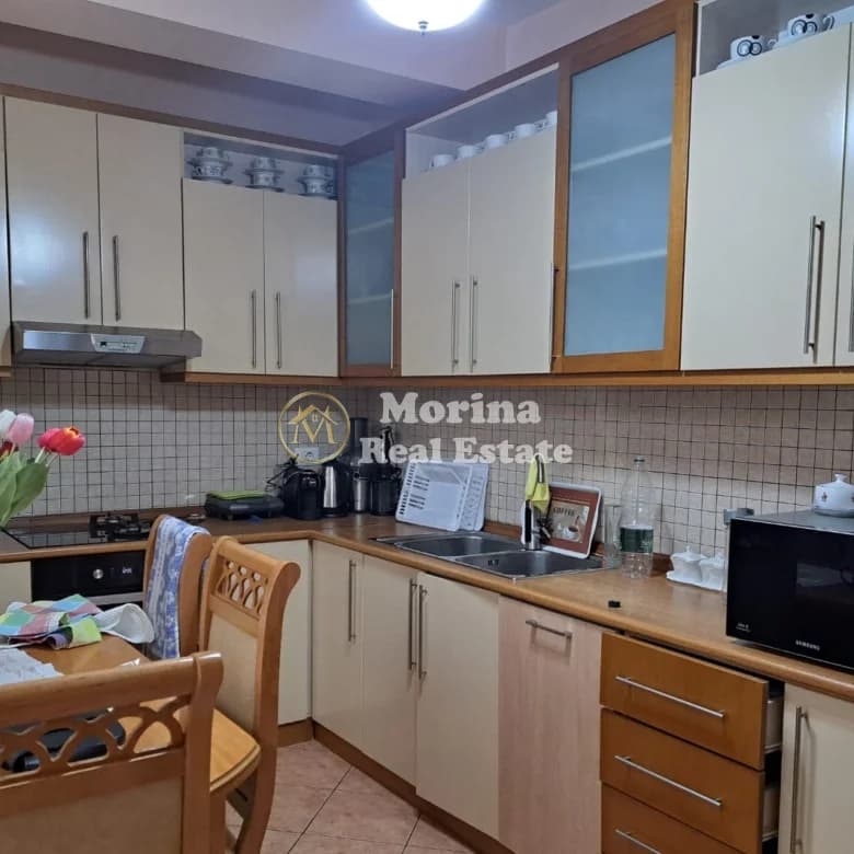 Shitje | Apartament 2 + 1 | Komuna e Parisit | 180000 € 3