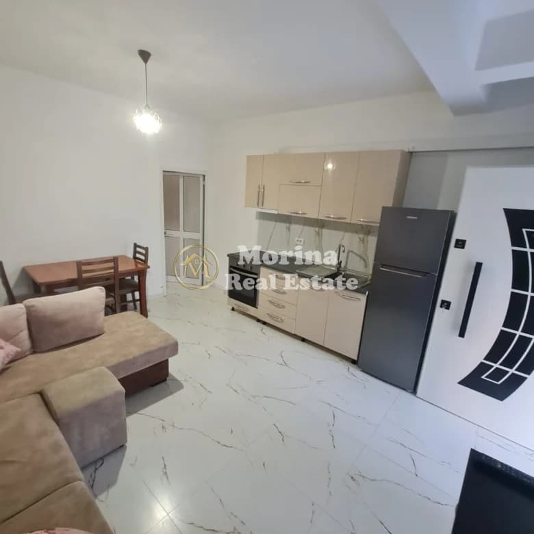 Qera | Vilë 1 + 1 | Kinostudio | 400 €/muaj 2