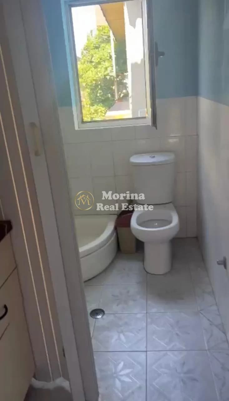 Qera | Shtëpi private Garsoniere | American Hospital 3 | 270 €/muaj