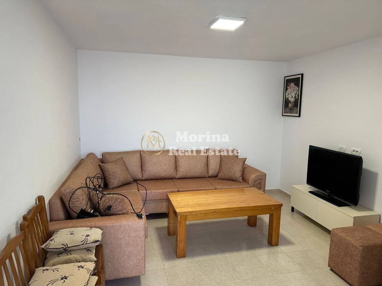 Qera | Shtëpi private 1 + 1 | Ali Demi | 350 €/muaj