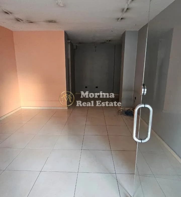 Qera | Ambjent Biznesi | Rruga Bardhyl | 800 €/muaj 4