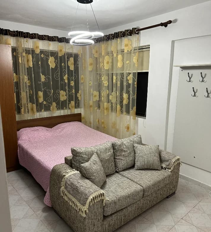 Qera | Garsoniere | Komuna e Parisit | 450 €/muaj 3