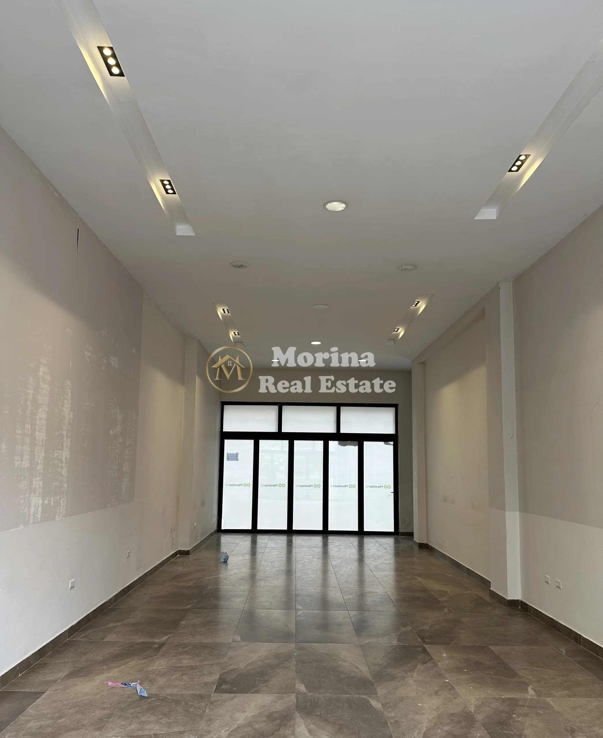 Qera | Ambjent Biznesi | 21 Dhjetori | 900 €/muaj 4