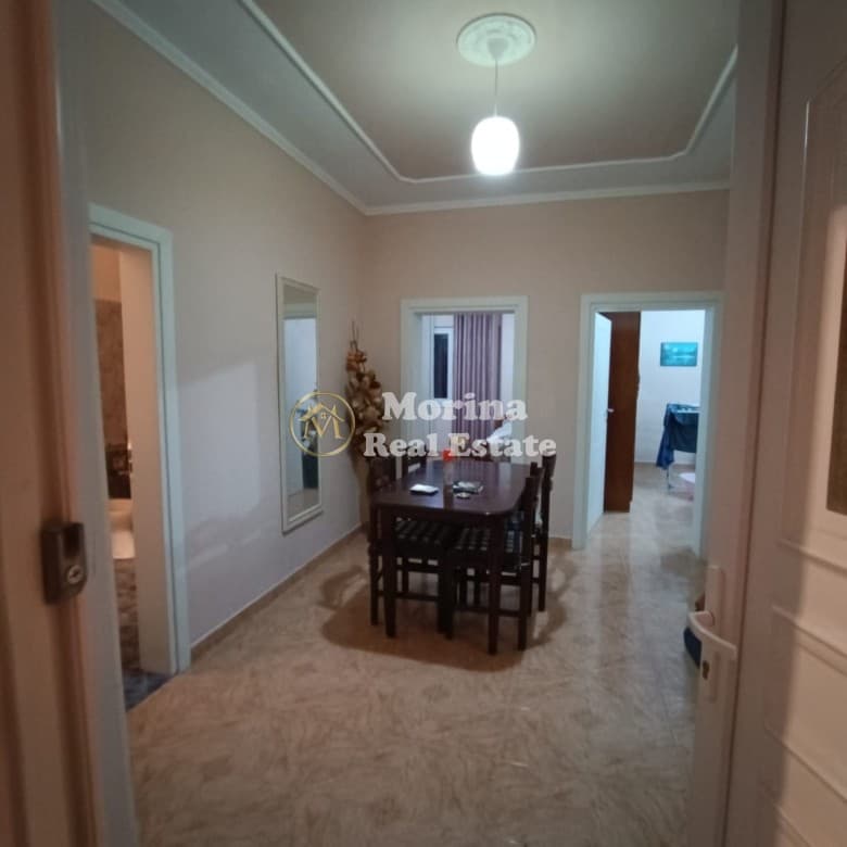 Qera | Shtëpi private 2 + 1 | Ali Demi | 500 €/muaj 2