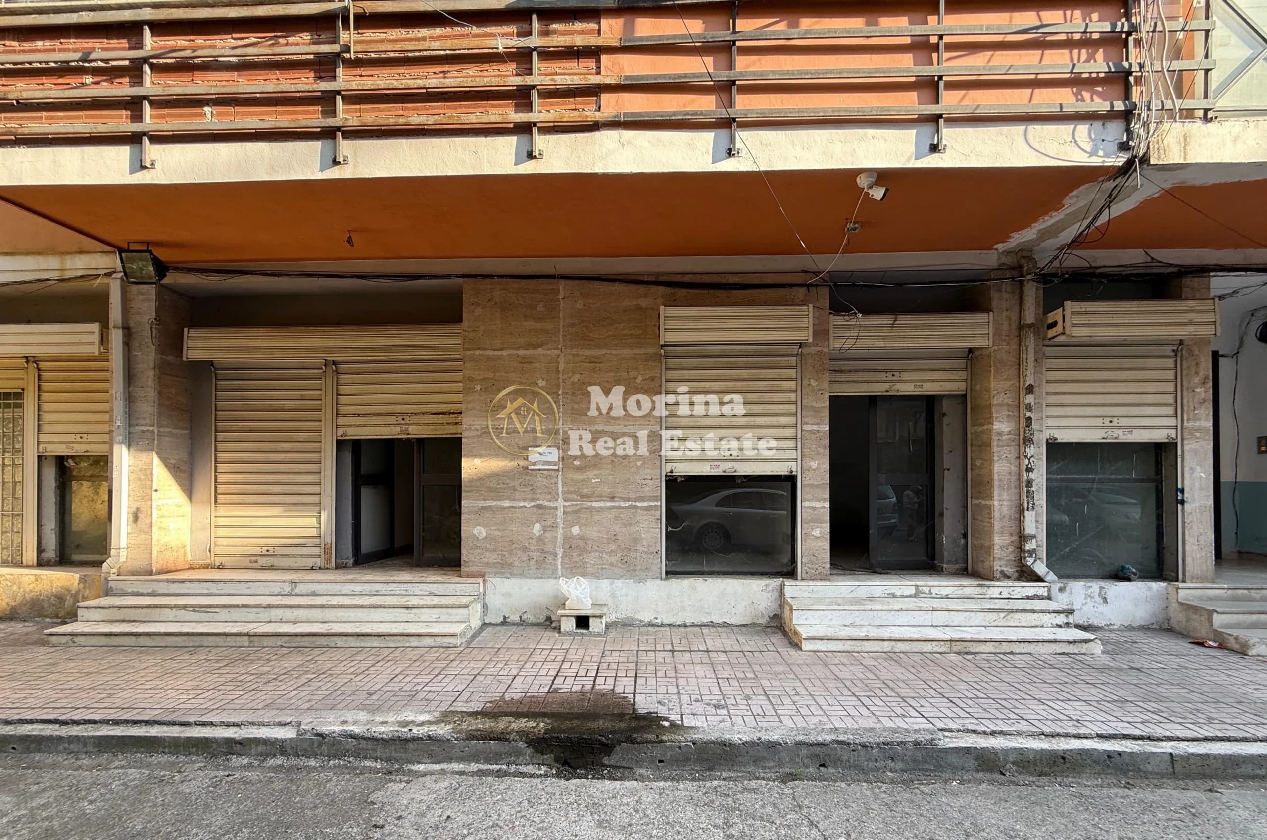 Shitje | Ambjent Biznesi | Ali Demi | 165240 €