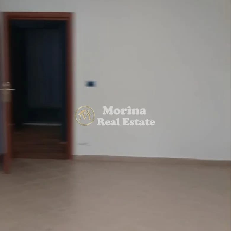 Qera | Ambjent Biznesi | Rruga Sami Frashëri | 550 €/muaj 3