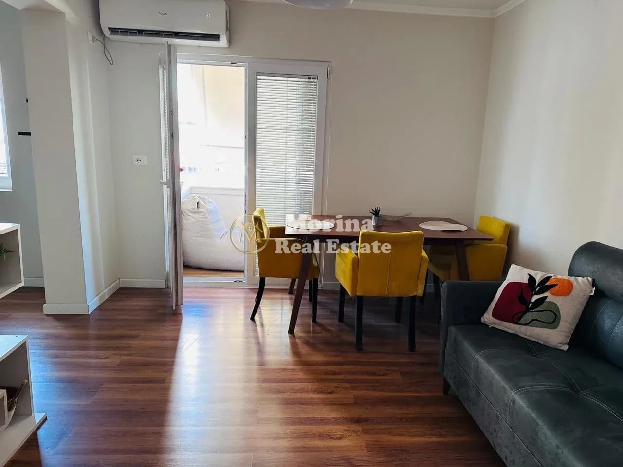 Shitje | Apartament 1 + 1 | Rruga Myrteza Topi - Stacioni Trenit | 145000 € 2