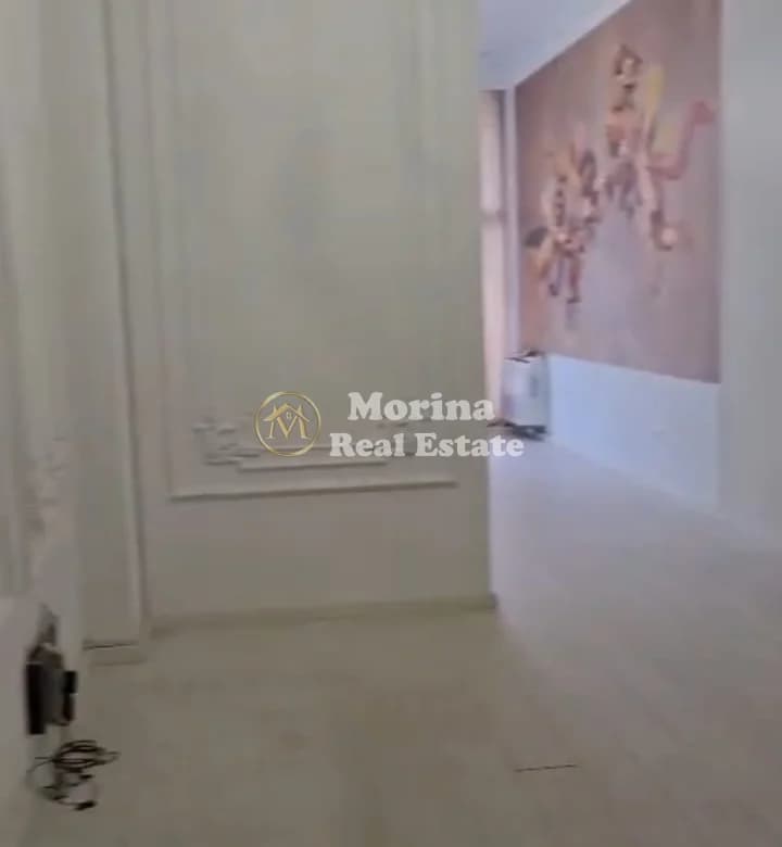 Qera | Ambjent Biznesi | Rruga e Kavajës | 1100 €/muaj 2