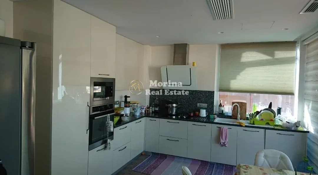 Shitje | Dupleks 4 + 1 | Liqeni i Thate | 395000 €
