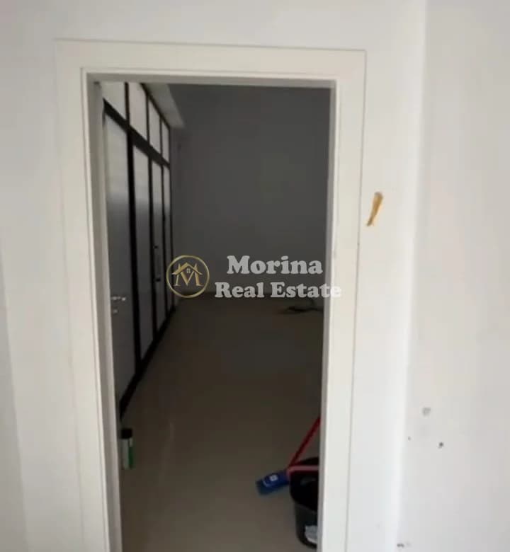 Shitje | Ambjent Biznesi | Yzberisht | 250000 € 4