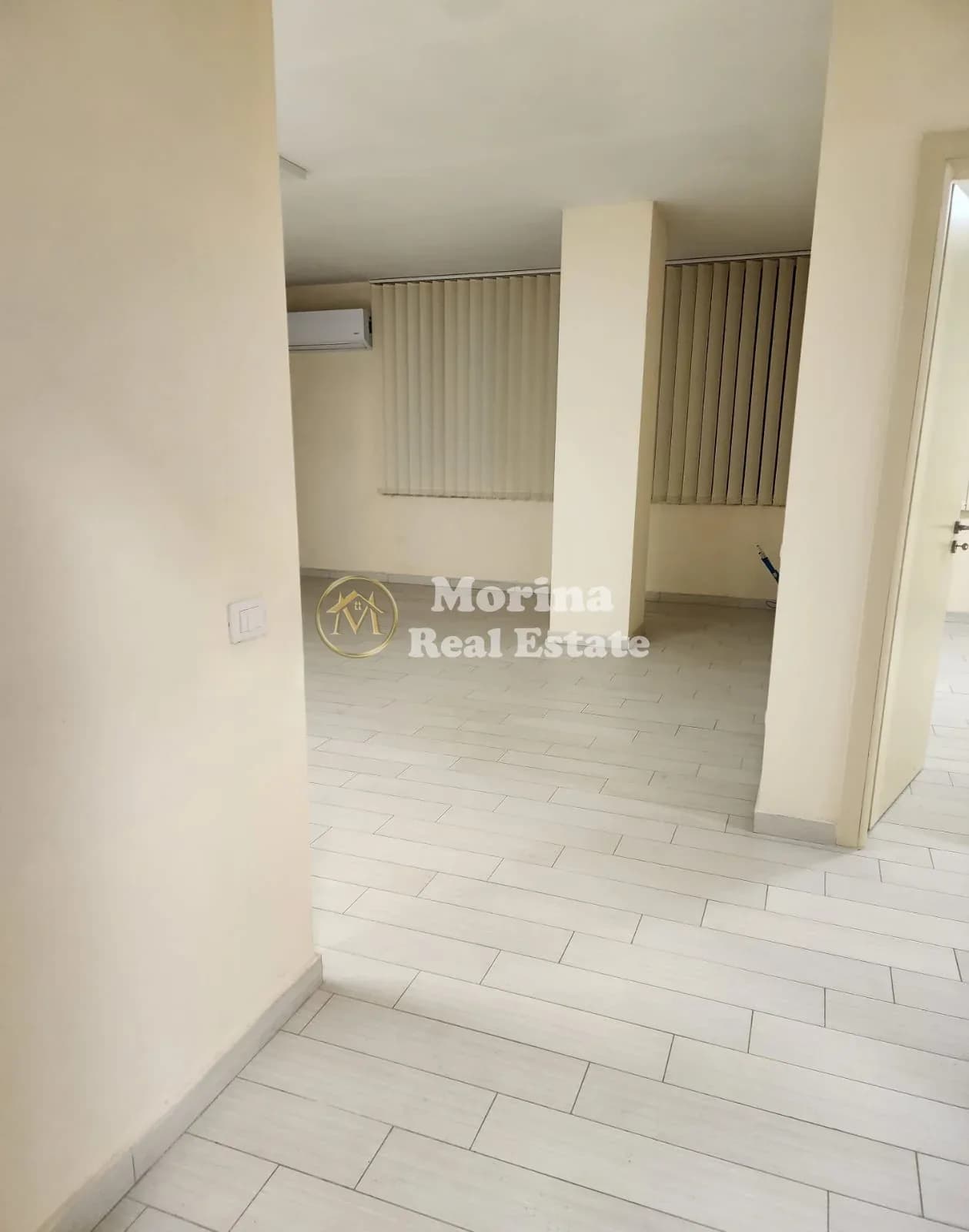 Qera | Ambjent Biznesi | Pazari i Ri | 1200 €/muaj 3