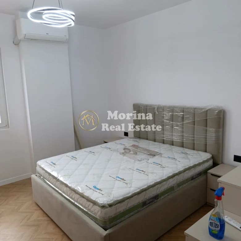 Shitje | Apartament 2 + 1 | Rruga Petro Nini Luarasi | 210000 € 4