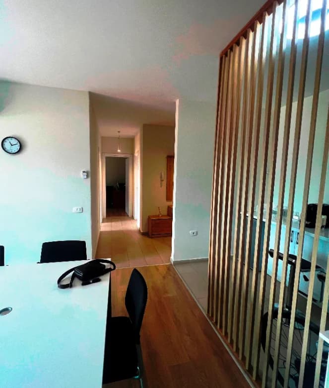 Qera | Ambjent Biznesi | Komuna e Parisit | 1100 €/muaj 2