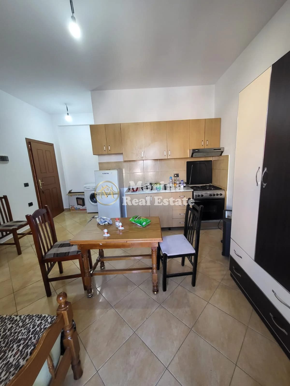Qera | Garsoniere | Qendra Shëndetësore Qytet Studenti | 260 €/muaj 4