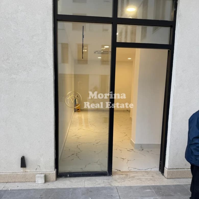 Shitje | Ambjent Biznesi | Rruga Mine Peza | 190000 € 4