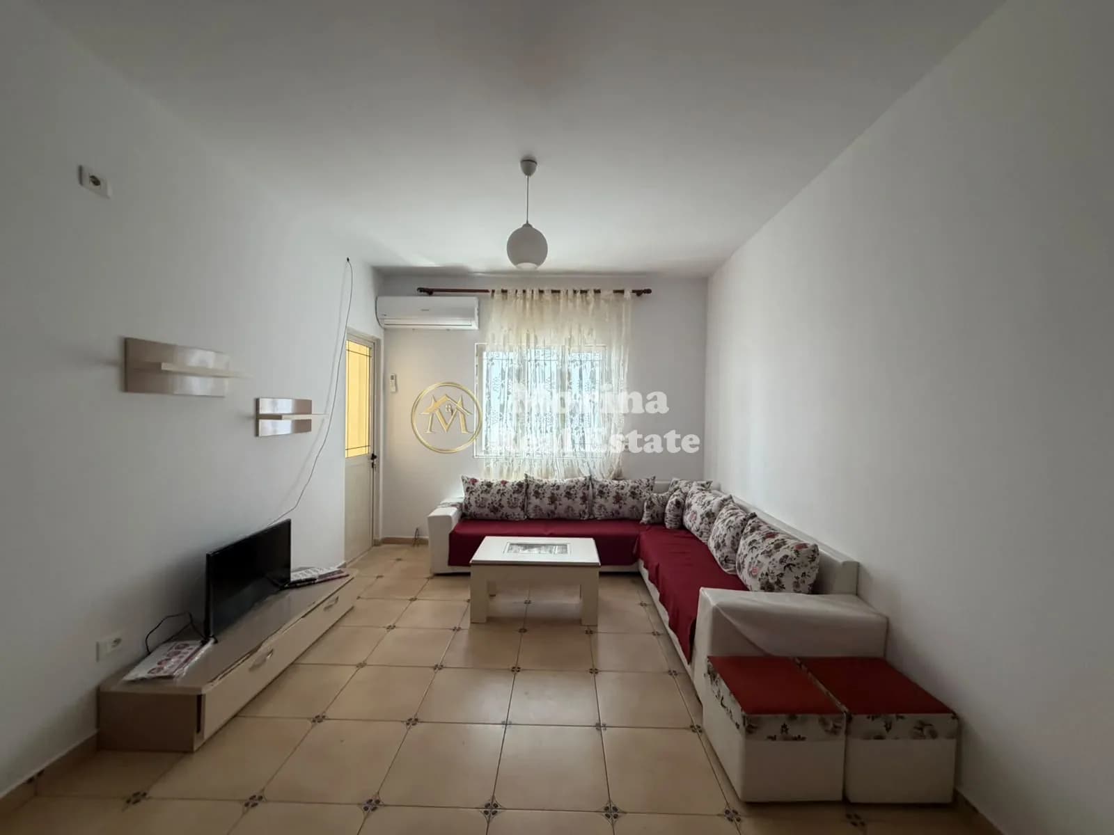 Qera | Shtëpi private 2 + 1 | 5 Maji | 430 €/muaj