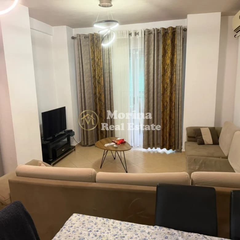 Qera | Apartament 1 + 1 |Fresku | 350 €/muaj