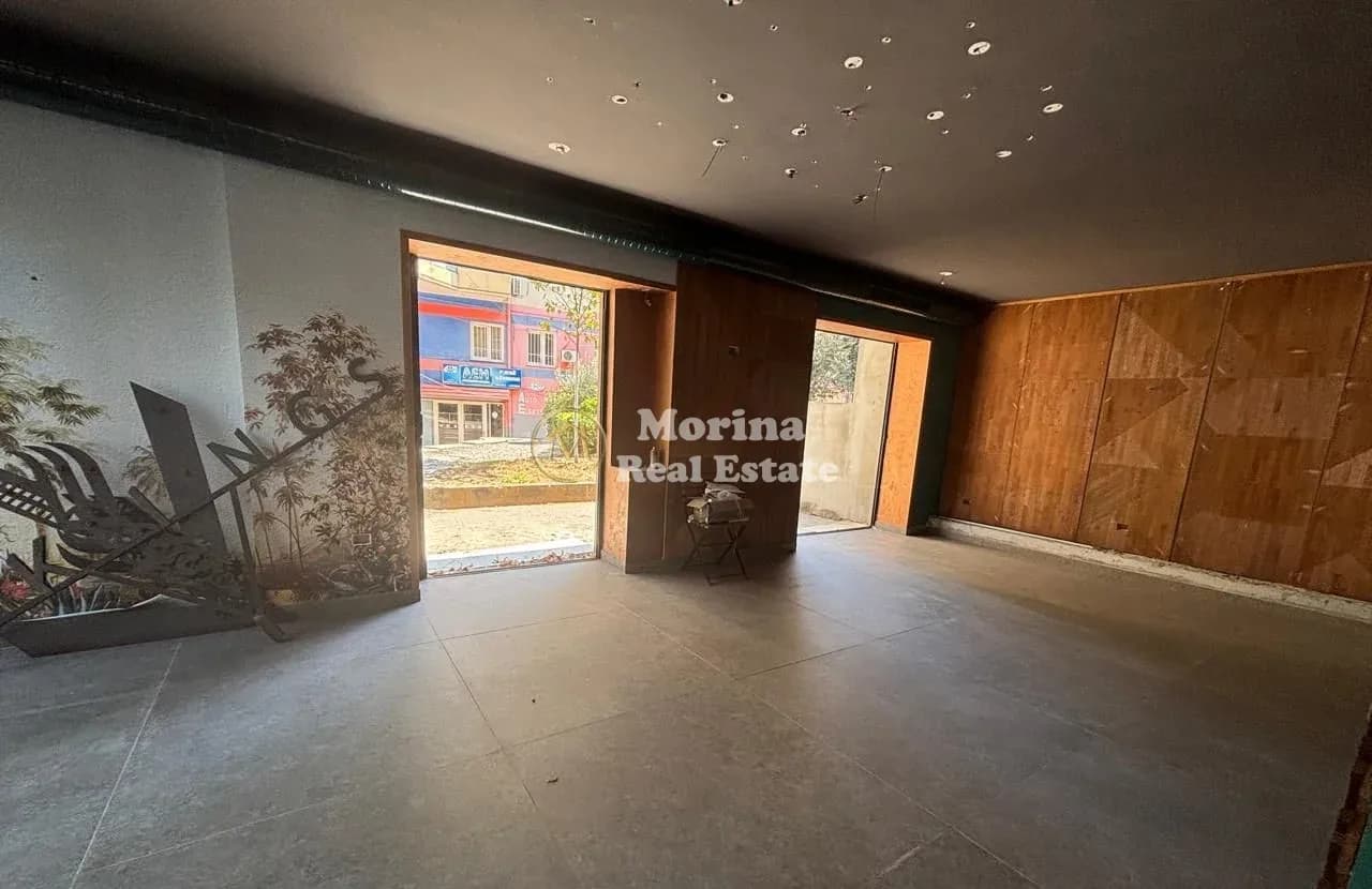 Shitje | Ambjent Biznesi | 21 Dhjetori | 700000 €