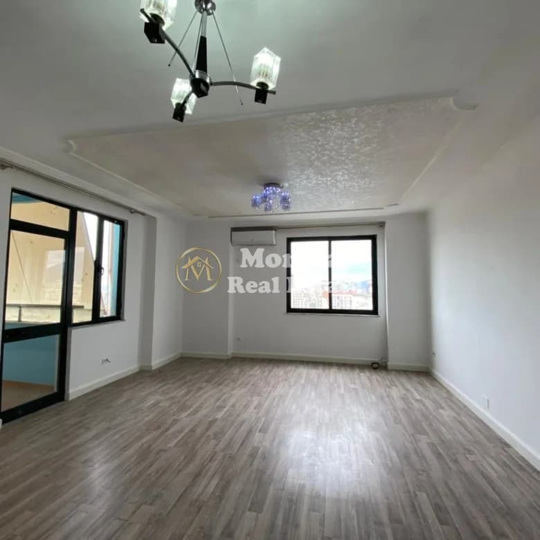 Qera | Ambjent Biznesi | Bulevardi Gjergj Fishta | 1500 €/muaj