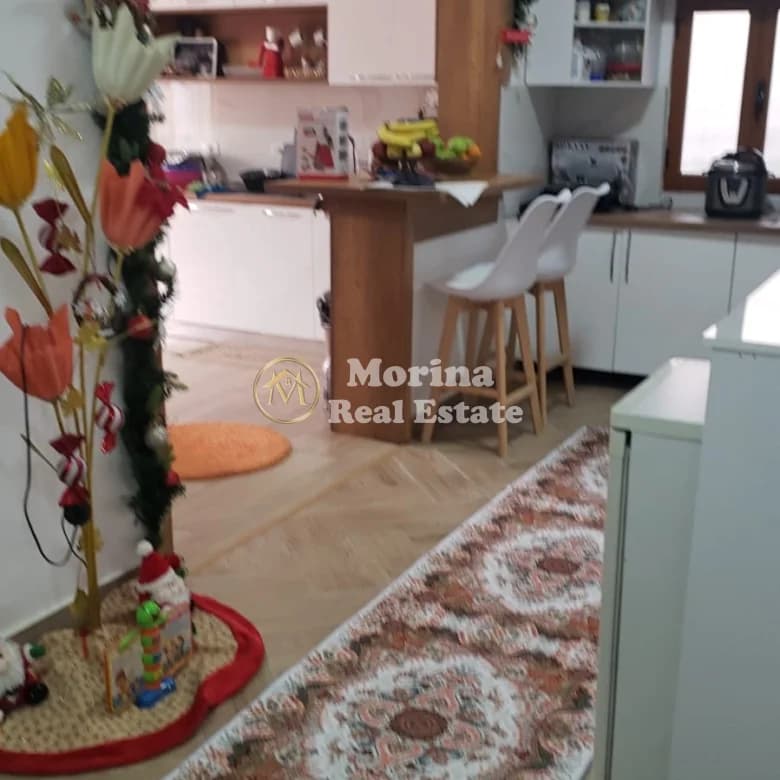 Shitje | Vilë+Ambjent Biznesi 4 + 1 | Bashkia Durrës | 800000 € 4