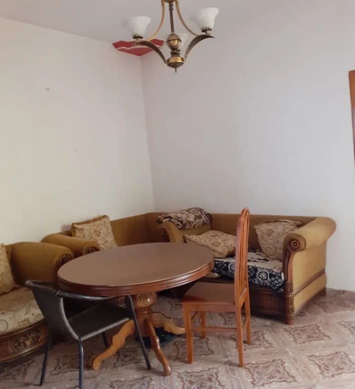 Qera | Apartament 3 + 1 | Rruga Bardhyl | 500 €/muaj