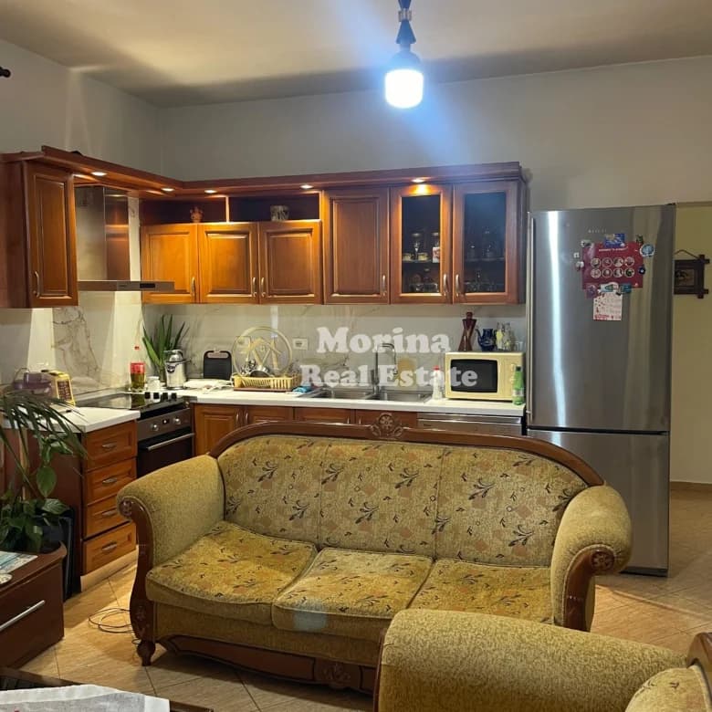 Shitje | Apartament 2 + 1 | Kodra E. Priftit | 120000 € 2