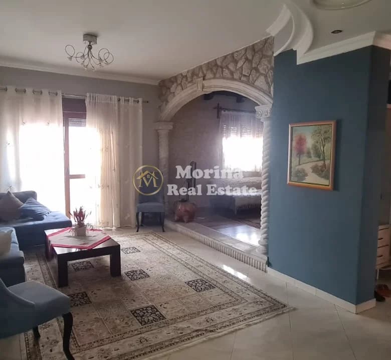 Qera | Vilë | Rruga Myslym Shyri | 4000 €/muaj 3