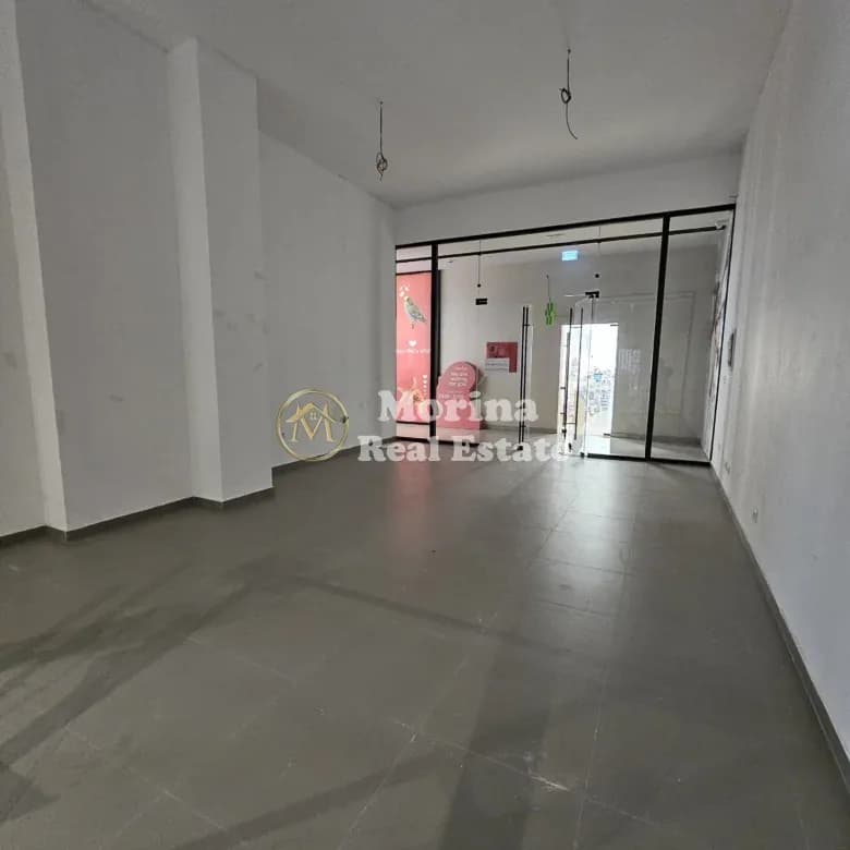 Qera | Ambjent Biznesi | Tirana Garden Building | 1100 €/muaj 3