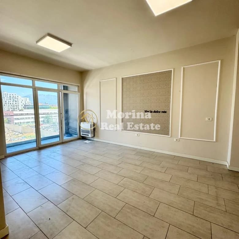 Qera | Ambjent Biznesi | Square 21 | 650 €/muaj 2