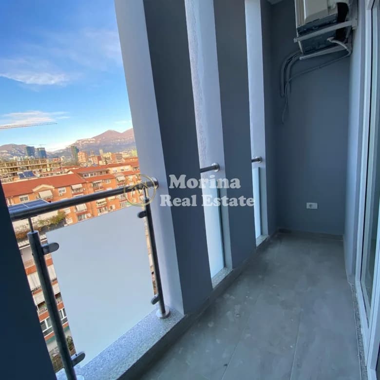 Qera | Ambjent Biznesi | Komuna Parisit | 700 €/muaj 3