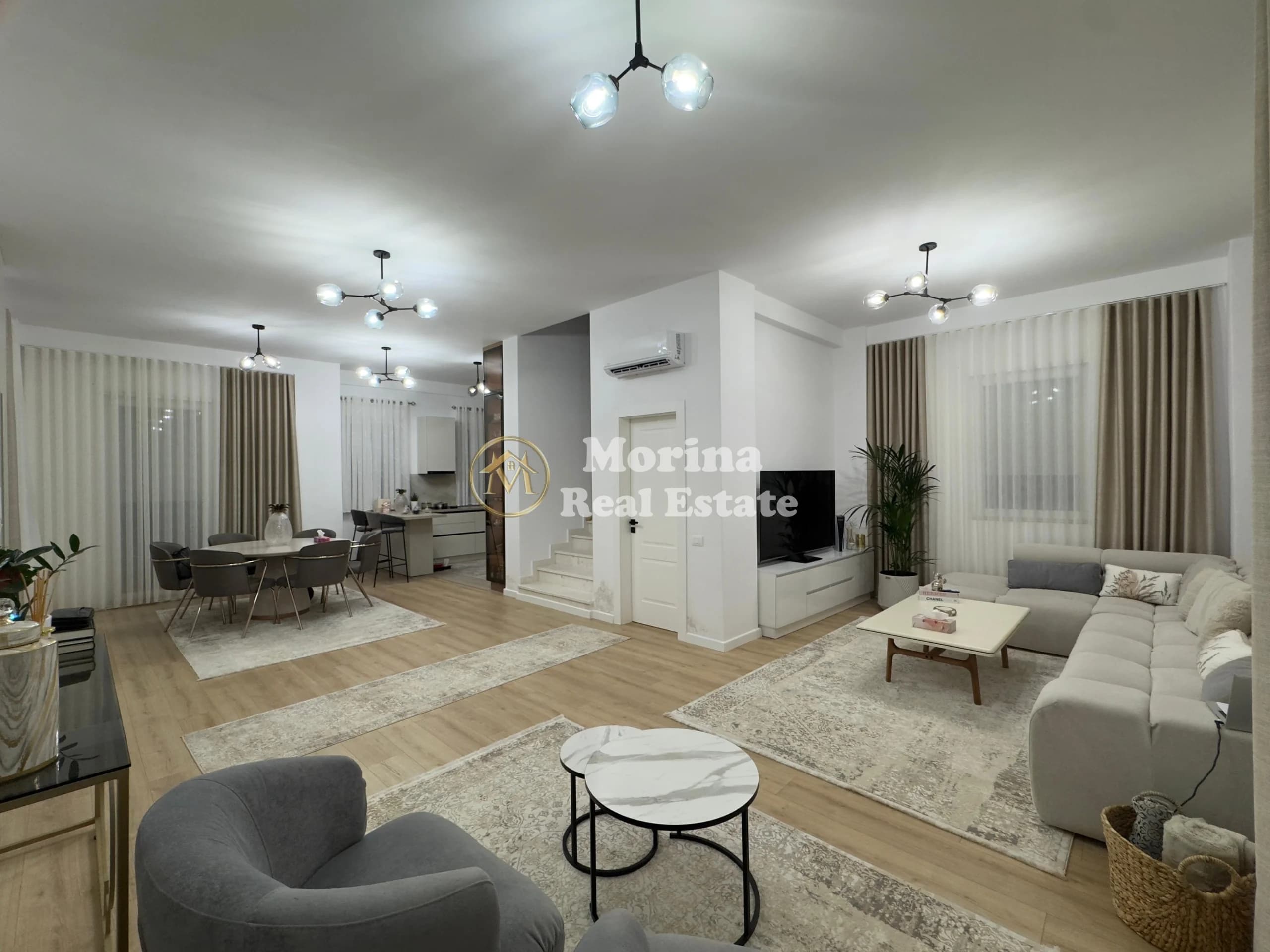 Qera | Vilë 4 + 1 | Sauk | 2500 €/muaj i diskutueshem.