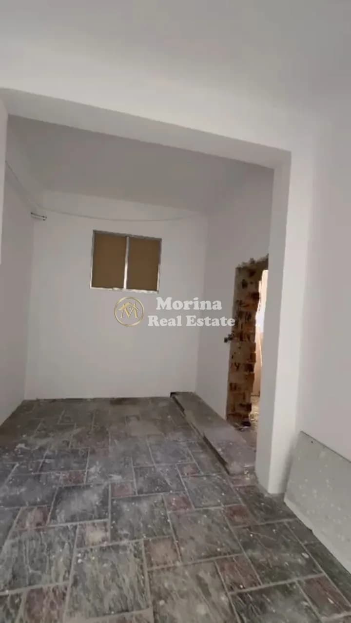 Shitje | Magazinë | Xhamlliku | 60000 €