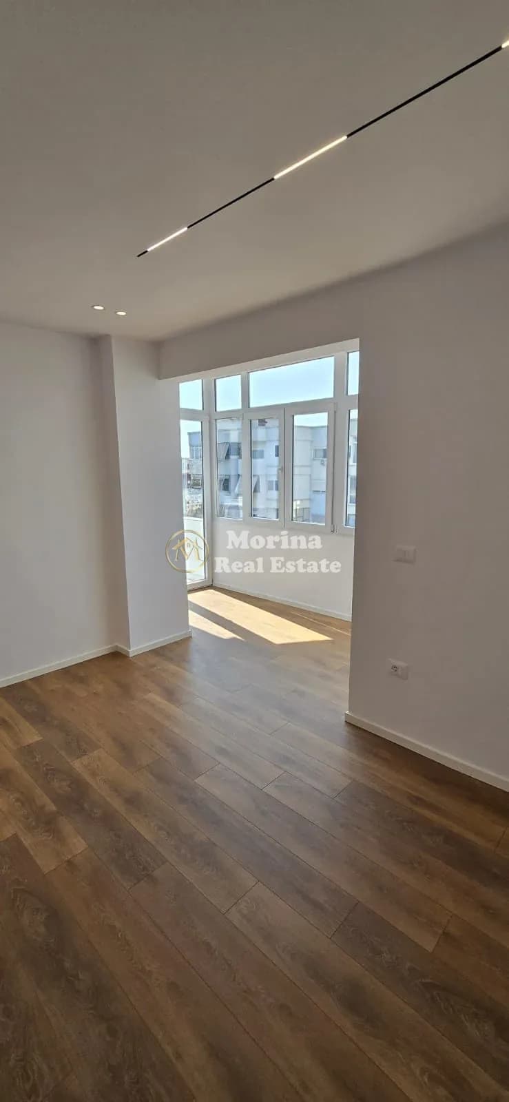 Shitje | Apartament 1 + 1 | 21 Dhjetori | 165000 € 3