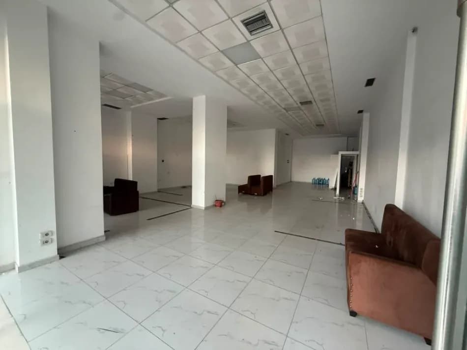Qera | Ambjent Biznesi | Bulevardi i ri | 7500 €/muaj 2
