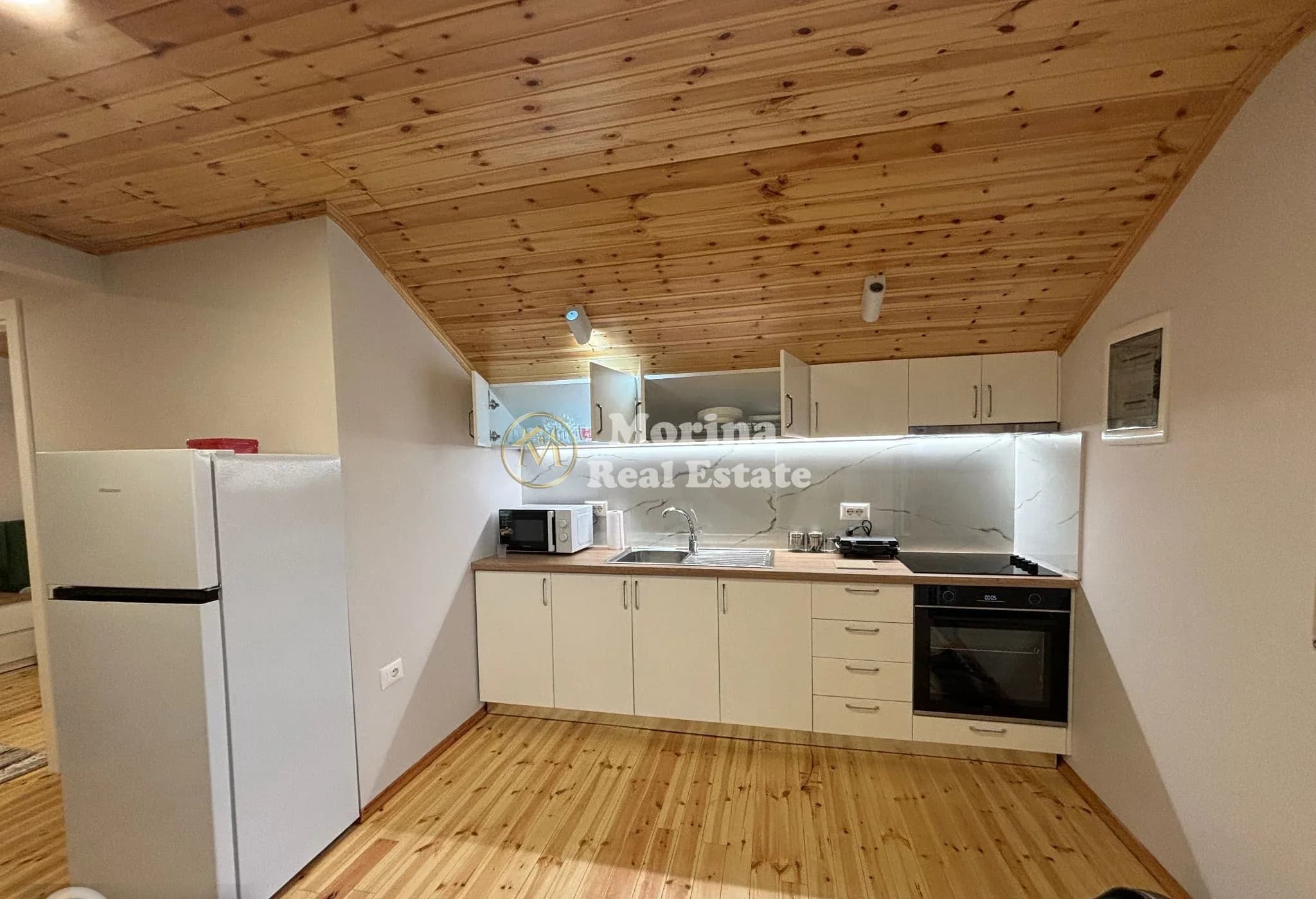 Qera | Vilë 2 + 1 | Rruga Dyseldorf | 600 €/muaj 4
