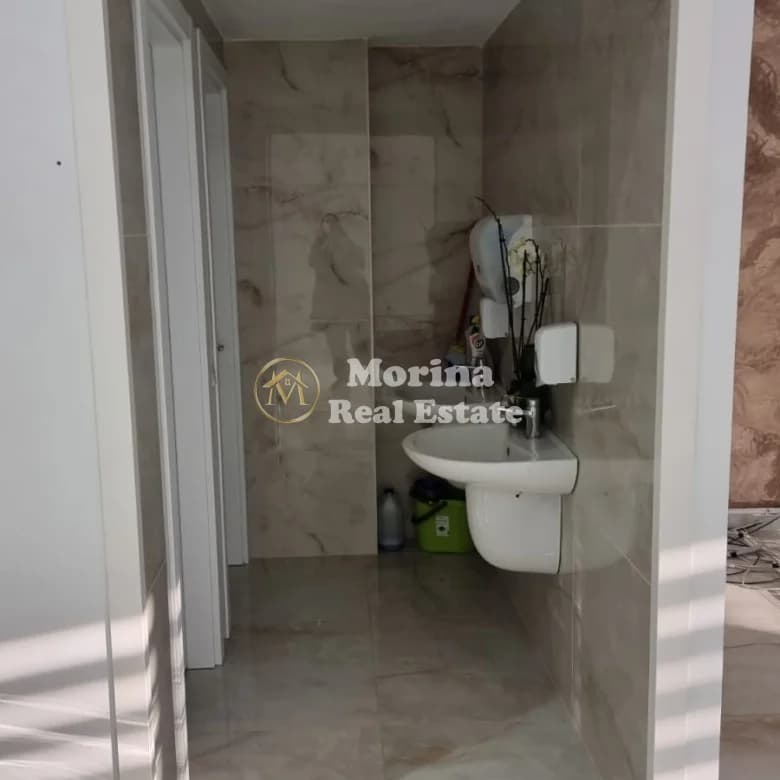 Qera | Ambjent Biznesi | Rruga e Dibrës | 3200 €/muaj 4