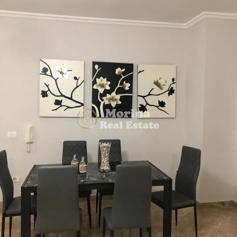 Shitje | Apartament 2 + 1 | Liqeni i Thatë | 250000 € 2