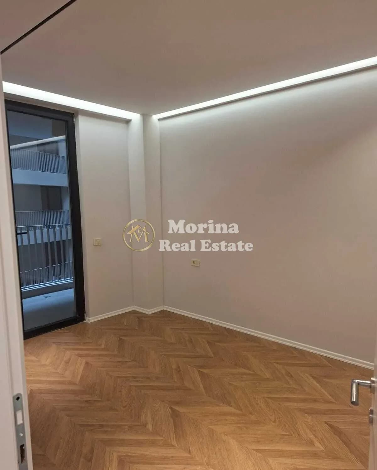 Qera | Ambjent Biznesi | Rruga Mine Peza | 1000 €/muaj 3