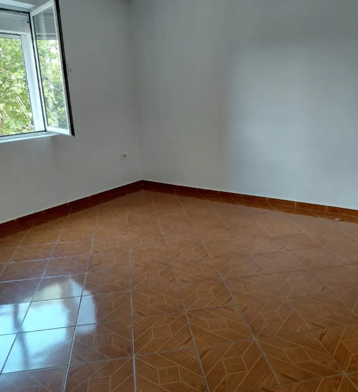 Qera | Apartament 2 + 1 | 21 Dhjetori | 500 €/muaj 3