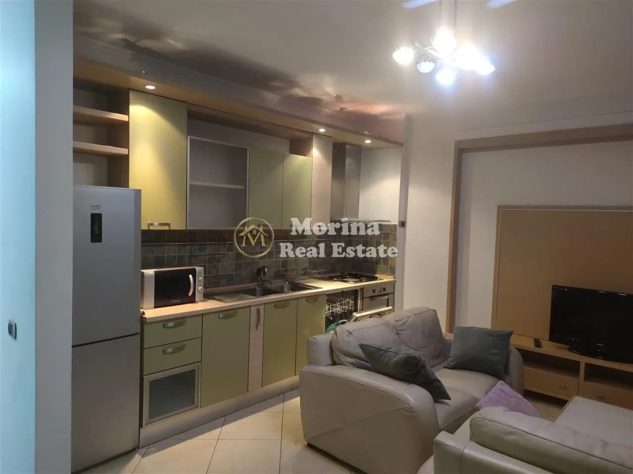Qera | Apartament 2 + 1 | Ish Restorant Durresi | 650 €/muaj