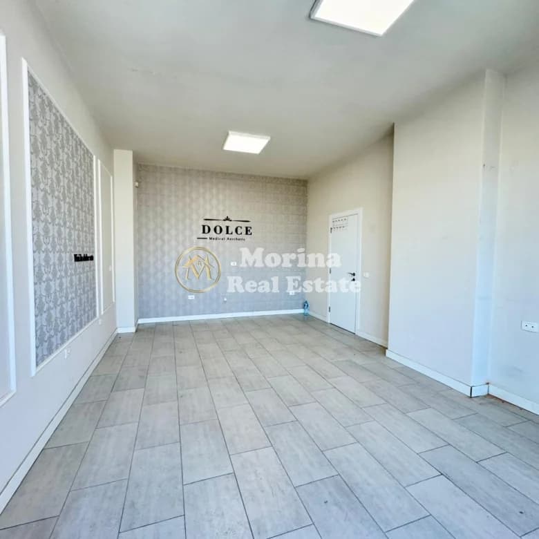 Qera | Ambjent Biznesi | Square 21 | 650 €/muaj 3
