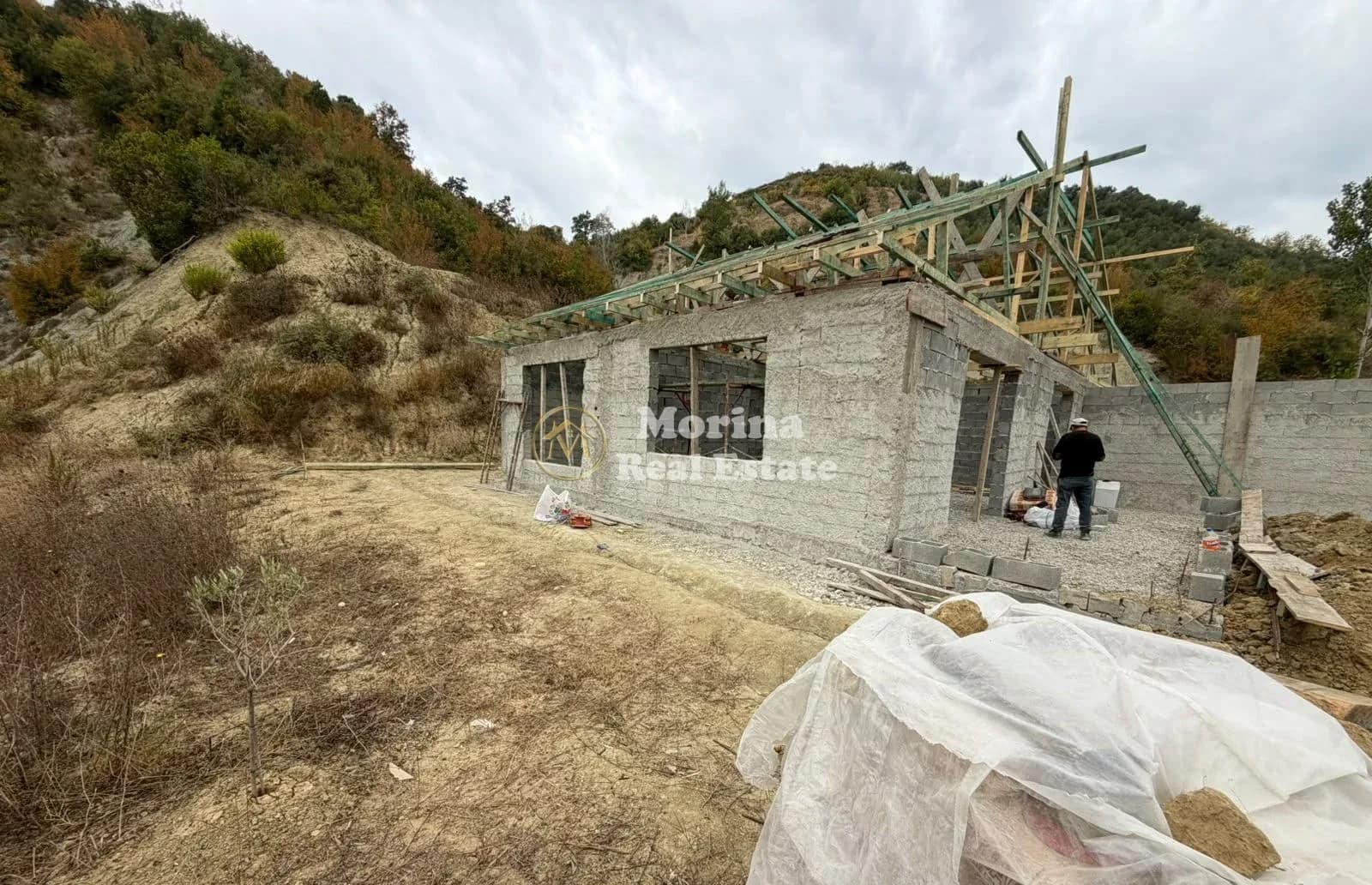 Shitje | Vilë 4 + 1 | Peze-Helmes | 290000 € 4