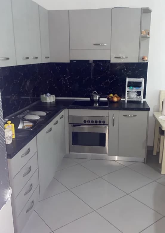 Qera | Apartament 1 + 1 | Rruga Njazi Meka | 450 €/muaj