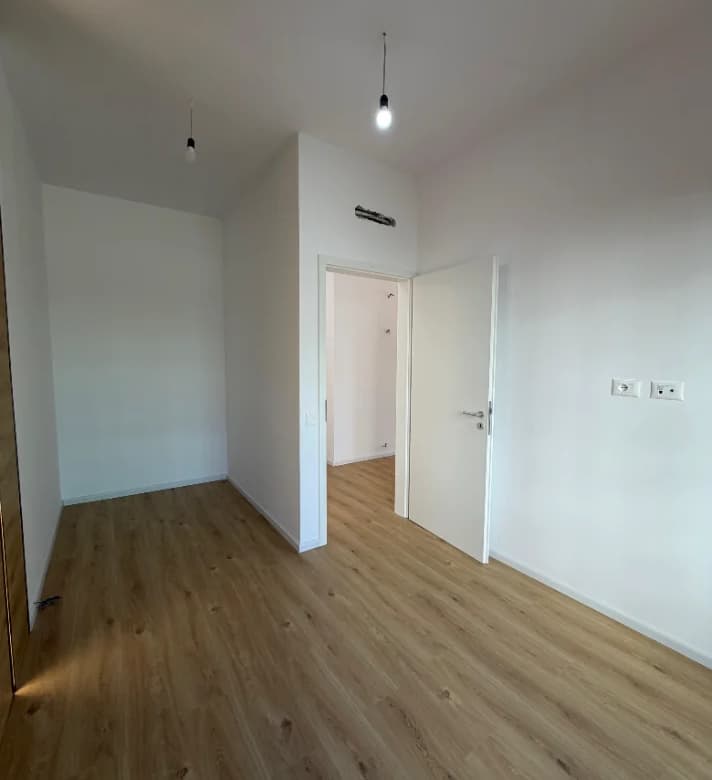 Qera | Apartament 1 + 1 | Ali Demi | 400 €/muaj