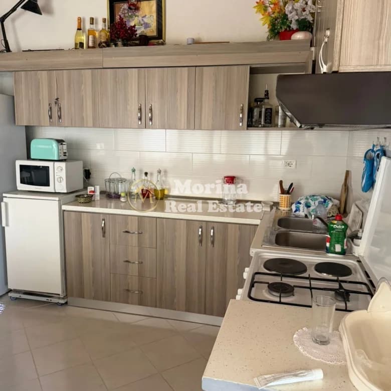 Qera | Apartament 1 + 1 | Sheshi Karl Topia | 400 €/muaj 4