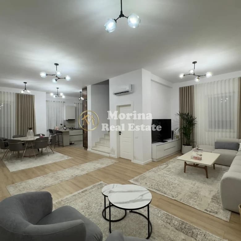 Qera | Vilë 4 + 1 | Sauk | 2500 €/muaj i diskutueshem. 2